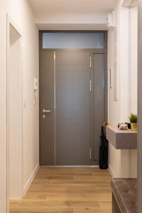 Flat4Us#Cozy#Freeparking#5People Apartment Zagreb Exterior foto